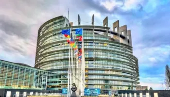 Parlamenti Europian: Zgjerimi i BE përforcon sigurinë, inkurajoni Shqipërinë e Malin e Zi në procesin e negociatave