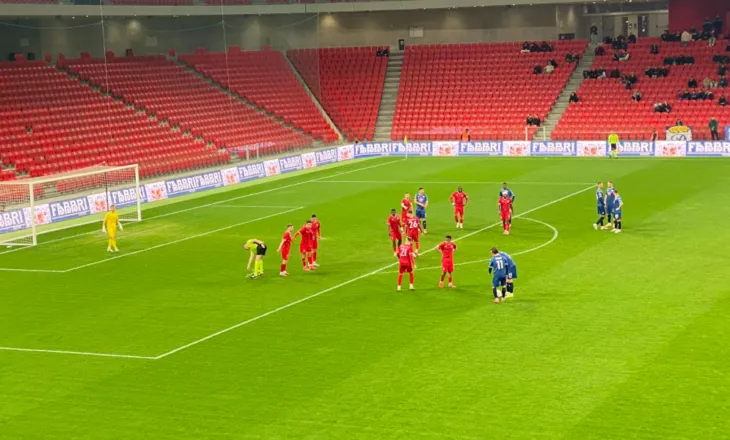 Partizani merr fitoren e 6 radhazi në kampionat, “demat e kuq” i rrëmbejnë Dinamos vendin e 4-t