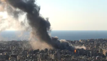 Pas bombardimeve, Irani “shkundet” nga tërmeti