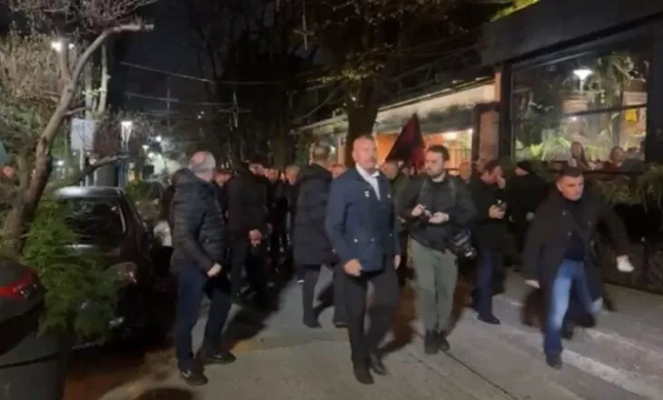 Pas dy orësh Berisha përfundon ‘kilometrin e fundit’ të protestës së PD në selinë blu