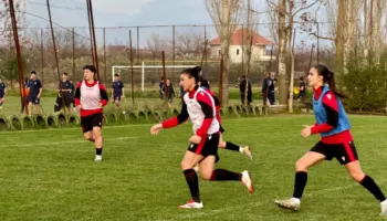 Pas fitores ndaj Malit të Zi, kombëtarja e femrave nis përgatitjet për sfidën e dytë ndaj Çekisë (video)