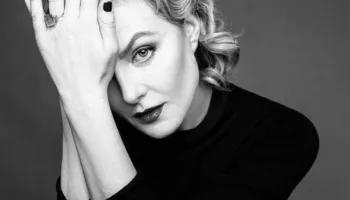 Pas një debati të fortë, dikush kthehet për të të qetësuar situatën dikush tjetër vetëm për të thënë fjalën e fundit