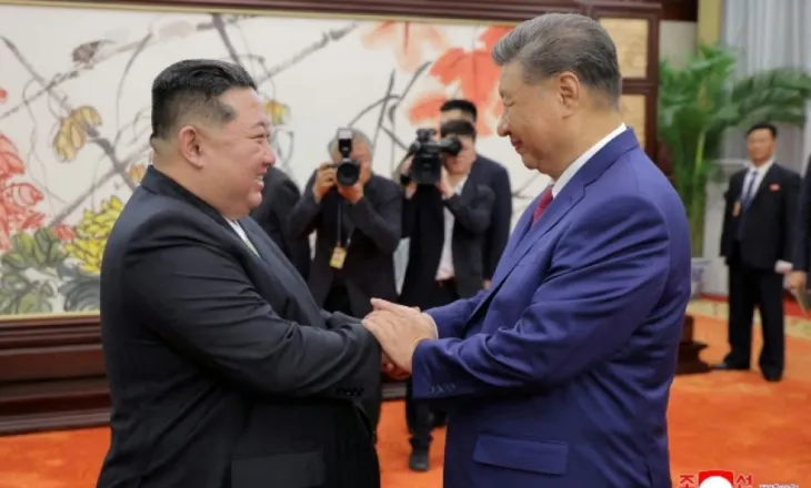 Pas një ndërprerjeje gjashtëvjeçare, Kina ka rivendosur fluturimet direkte me Korenë e Veriut