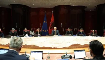 Pas rritjes së pagës minimale, qeveria merr vendimin: Kompensim për bizneset për sigurimet e punëtorëve