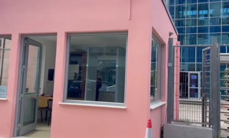 Pas vrasjes së gjyqtarit Astrit Kalaja, shtohet masat në gjykata! GJKKO ‘blindohet’ e para: punonjës garde në hyrje dhe 2 skanera