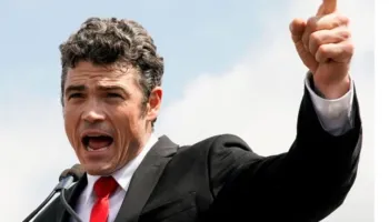 Pasi dha dorëheqjen, shefi i Antiterrorizmit të SHBA-ve: Trembem nga hakmarrja, por s’pendohem