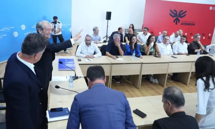 PD mbledh Kryesinë të hënën, priten ndryshime në statut! Në pikëpyetje “neni Basha” pas lëvizjes së Salianjit