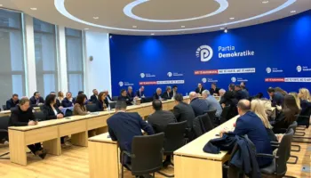 PD: Peleshi na përjashtoi nga delegacioni në Gjermani! Kuvendi: Kishin agjendë tjetër