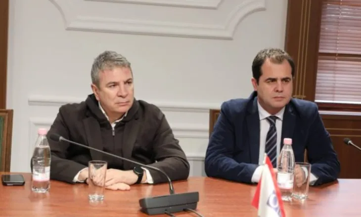 PD-PS me draft të përbashkët për financimin e partive politike, kufizohen dhuratat nga individët dhe bizneset