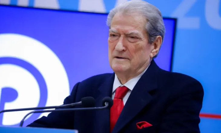 “PD udhëhiqet nga ‘uni’”/ Funksionimi i partisë, analisti: Ata s’kanë platformë, bindje dhe as ide, nuk kanë kurajo…