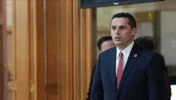 PDK mbështet shpërndarjen e Kuvendit: LVV-ja dëshiron ta kontrollojë çdo institucion!