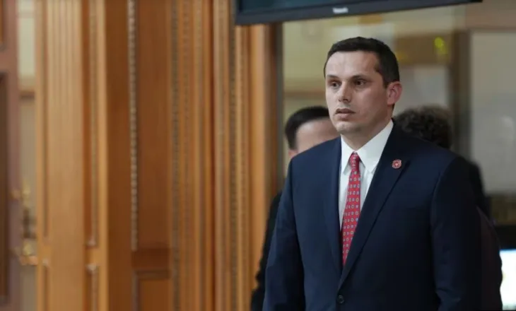 PDK mbështet shpërndarjen e Kuvendit të Kosovës: LVV-ja dëshiron ta kontrollojë çdo institucion!