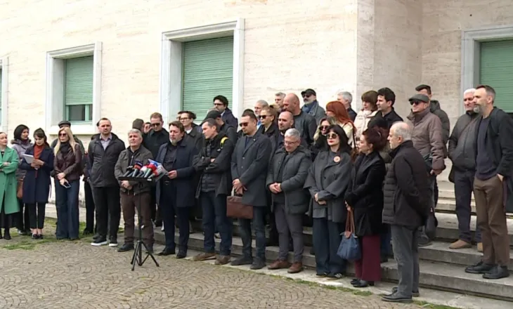 Pedagogët e Arteve në alarm/ Titujt nuk njihen, pedagogët paralajmërojnë bojkot mësimi nëse s’marrin zgjidhje