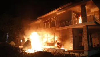 Pedagogu Ermal Hasimja: Jam kundër molotovit dhe djegieve!