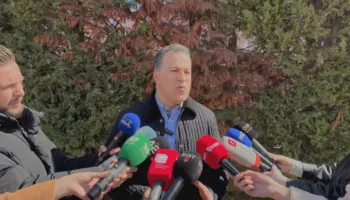 Peleshi nga Korça: Nuk ka përçarje në PS, ka vetëm mendime të ndryshme