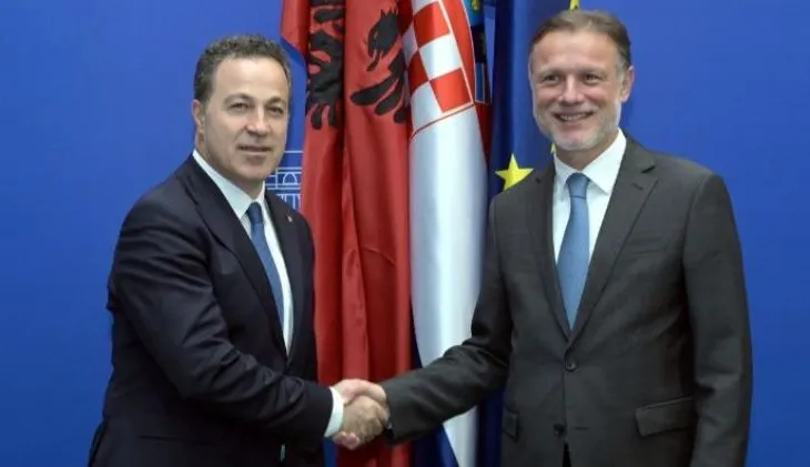 Peleshi takim me kryetarin e kuvendit kroat në Zagreb: Kroacia mbështet rrugën tonë drejt BE-së