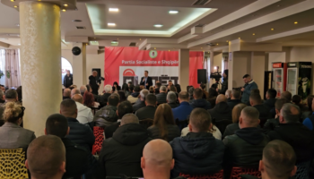 Peleshi ‘thyen’ spekulimet mbi reformën territoriale: Proces bipartiak dhe për të gjithë qytetarët