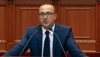 “Për çfarë t’i shkoj, për spiunllëk?!”, Korreshi tregon raportet me Berishën dhe përplasjet brenda PD