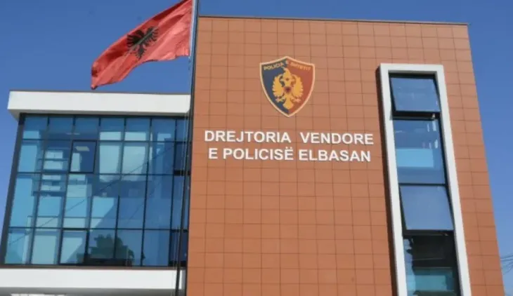 Përdori kredencialet e koleges dhe përfitoi 330 mijë lekë, procedohet punonjësja e Postës në Elbasan