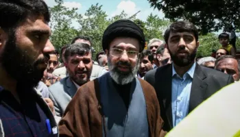 Përflitet si lideri i ardhshëm i Iranit, djali i Ajatollah Khameneit është plagosur