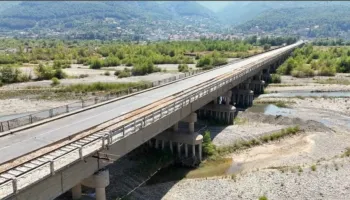 Përfundojnë punimet për mbrojtjen e Urës së Milotit, garantohet qarkullim më i sigurt për përdoruesit e rrugës