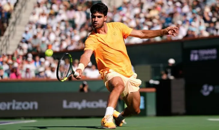 Periudhë krize për Carlos Alcaraz, numri 1 në botë eliminohet edhe nga turneu i Majemi