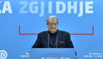 Përjashtimet e këshilltarëve të PD në Durrës, Berisha: Shkak jo mendimi, por veprimet e tyre. S’mund të punojnë për PS-në