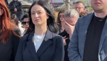 Përkujtohet tragjedia e Otrantos, përlotet ministrja Ismaili: Ka lënë një shenjë që nuk mund të zbehet kurrë