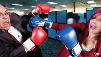 Përplasja mes brezave në tregun e punës, si Gen Z ‘refuzon’ modelin tradicional