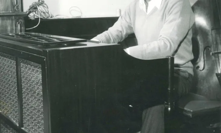 Piero Piccioni, kompozitor i kolonave zanore të kinemasë italiane, kompozimet e tij riinterpretohen në Tiranë