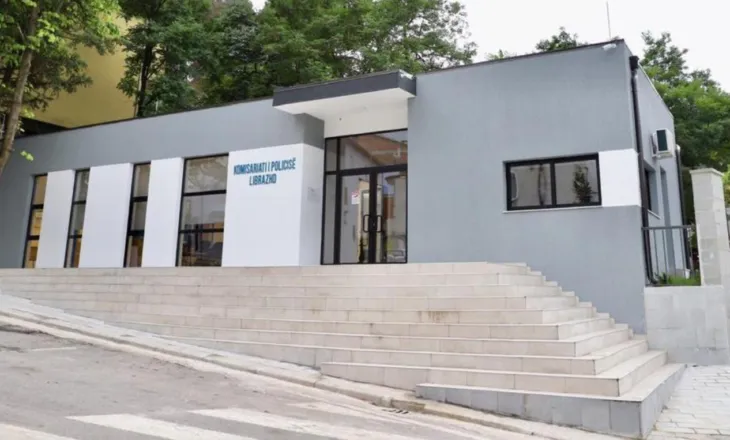 Plagosi me thikë, një 46-vjeçar gjatë një konflikti për motive të dobëta, arrestohet i moshuari dhe bashkëpunëtori i tij, dy të proceduar