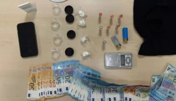 Plumba dhe kokainë/ Shqiptari arrestohet duke bërë ‘biznes’ në mes të qytetit italian, u survejua me kamera…