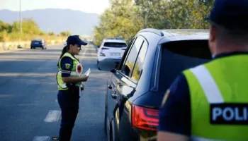 Po udhëtonte nën efektin e lëndëve narkotike, arrestohet 36-vjeçari në Shijak