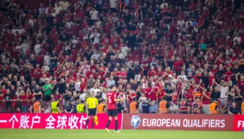 Polakët publikojnë listën e kufizimeve për të hyrë në stadium