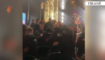 Policia “zbarkon” te lokalet e natës në ish-Bllok/ E pësojnë 11 administratorë që shpërndanin drogë brenda klubeve