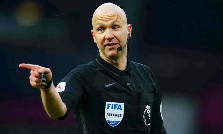 Poloni-Shqipëri/ Anglezi Taylor do të vendosë drejtësi, gjykoi kuqezinjtë dhe në ndeshjen me Çekinë