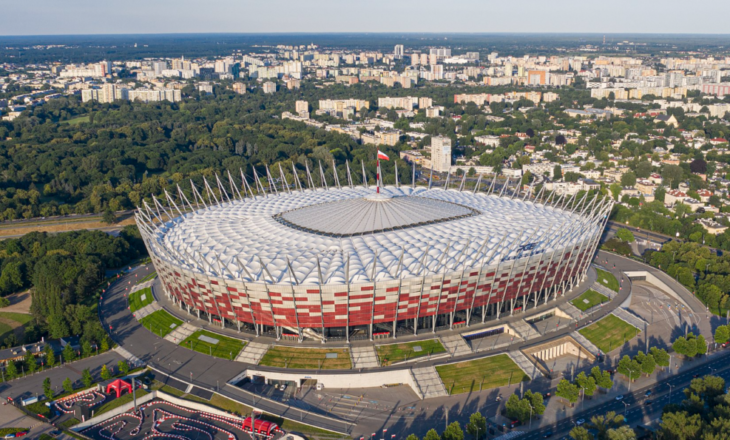 Polonia kufizon tifozët shqiptarë, vetëm 3000 bileta për ndeshjen e play-off të Kupës së Botës