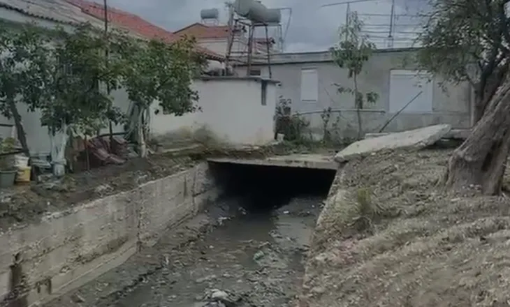 Prej shumë vitesh i lënë pas dore, nis rehabilitimi i një nga kanaleve kryesore kulluese në qytetin e Vlorës