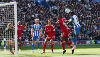 Premier League/ Welbeck ndëshkon Liverpool-in, Brighton trondit pozitat e “Reds”-ave në kampionat