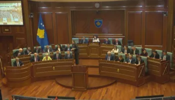 President nga populli! Miratohen amendamentet kushtetuese, pritet seancë e jashtëzakonshme e Kuvendit