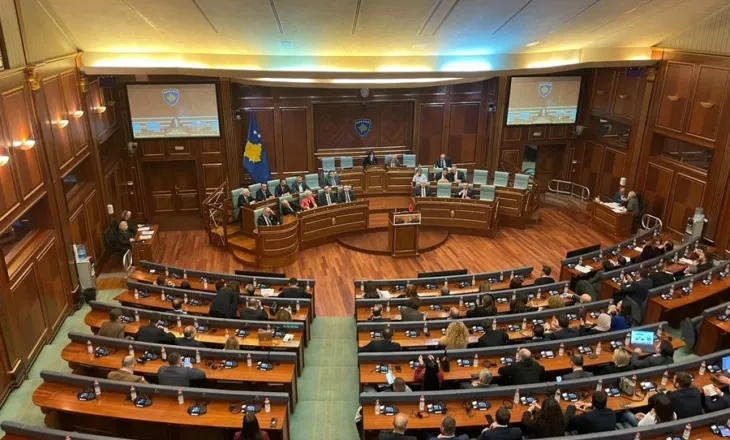 President nga populli/ Nuk u plotësua kuorumi, shtyhet votimi në Kuvend