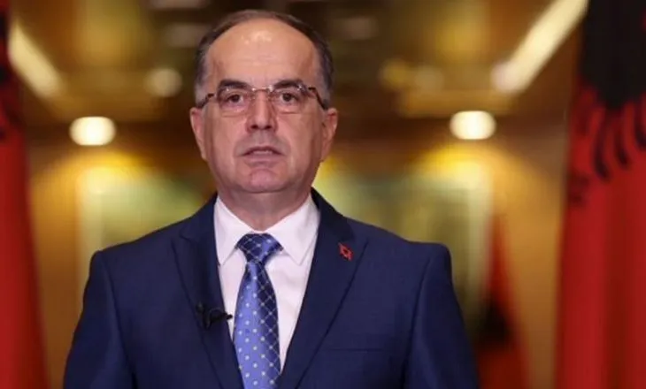 Presidenti Begaj i uron shqiptarëve Ditën e Verës: Sjelltë kjo festë e bukur e traditës gëzim dhe begati