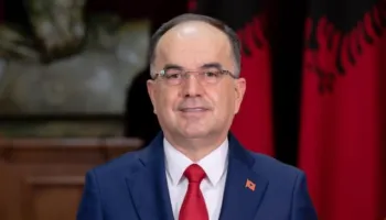 Presidenti Begaj uron për Ditën e Verës: Sjelltë kjo festë gëzim dhe begati në çdo familjeje shqiptare!