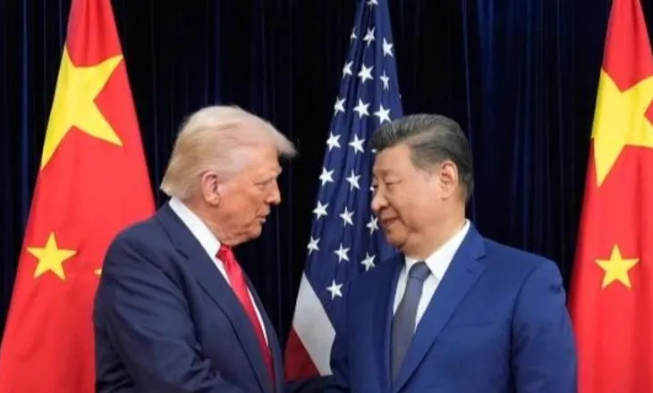 Presidenti Donald Trump i vendos kushte Kinës: Ndihmoni në Hormuz ose shtyhet takimi me Xi Jinping