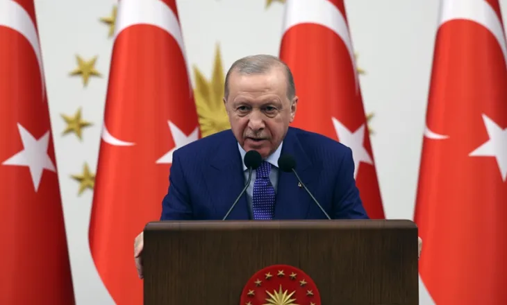 Presidenti Erdogan: Do ta mbajmë Turqinë larg kësaj lufte