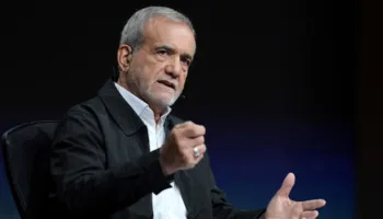 Presidenti i Iranit kërkon falje për sulmet ndaj vendeve fqinje!