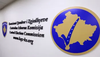 Presidentja Osmani i kërkon sqarim Kushtetueses për emërimin e anëtarëve të KQZ-së