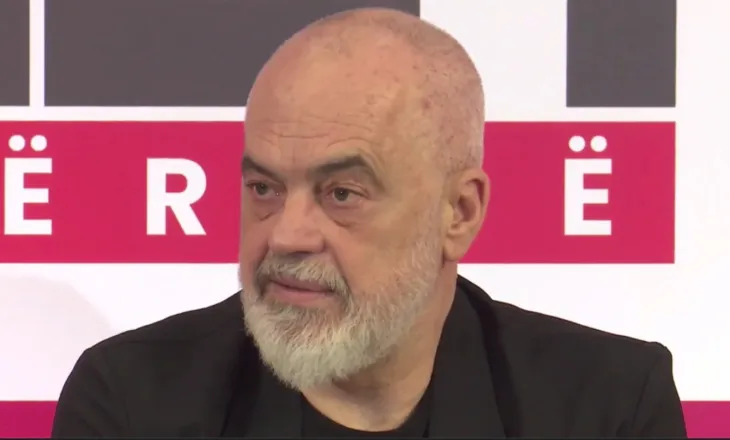 “Prioritet “Paketës së Maleve”, kredi për policët dhe mësuesit”, Rama: Të parët në rajon për Prokurimet Publike