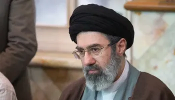 PROFIL/ U zgjodh Lider Suprem i Iranit pas vrasjes së të atit, kush është Mojtaba Khamenei