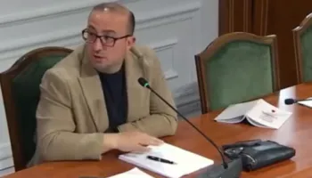 Projektligji për “Sistemin arsimor parauniversitar”/ Korreshi: Janë vënë burrat të lajnë pjatat se gratë në fundjavë do ikin në shkollë!